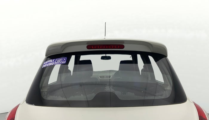 2013 Maruti Swift VXI, Petrol, Manual, 1,01,473 km, Rear Windshield