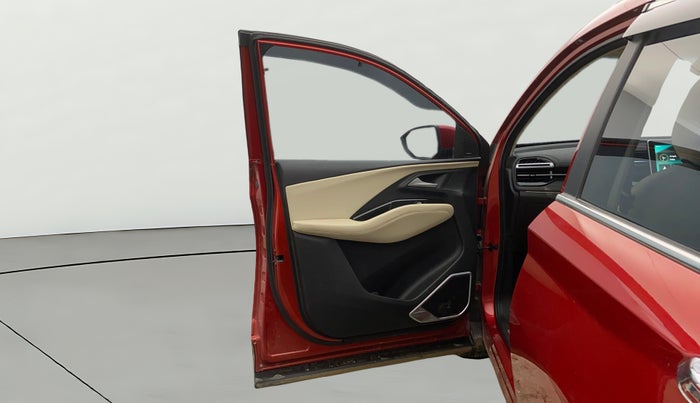 2023 MG HECTOR SMART PRO 1.5 TURBO MT PETROL, Petrol, Manual, 16,880 km, LHS Front Door