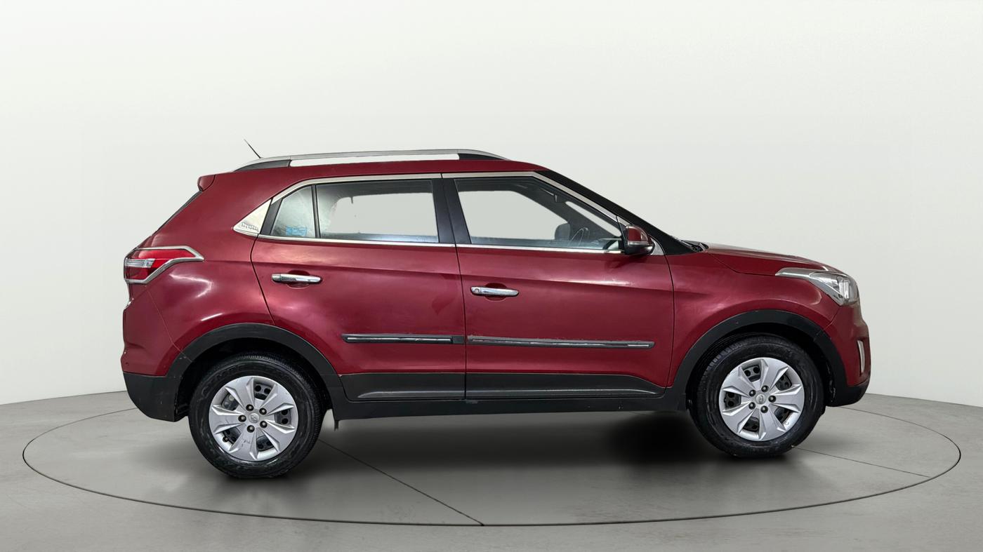 2017 Hyundai Creta E PLUS 1.6 PETROL, Petrol, Manual, 63,584 km, Right Side View