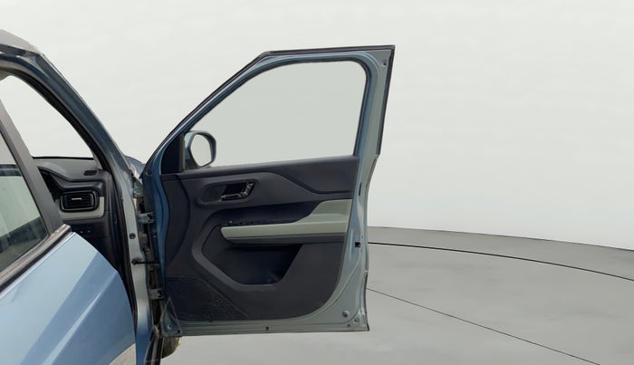 2023 Tata PUNCH ADVENTURE MT, Petrol, Manual, 18,545 km, RHS Front Door