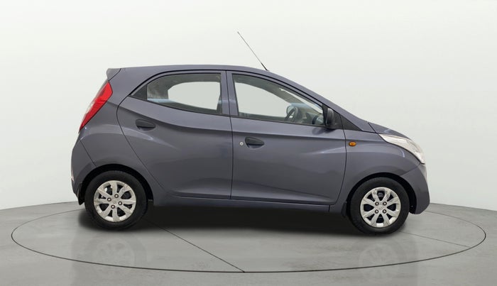 2018 Hyundai Eon MAGNA +, Petrol, Manual, 68,625 km, Right Side View