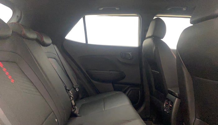 2024 Hyundai VENUE N LINE N6 1.0 TURBO DCT, Petrol, Automatic, 32,039 km, Right Side Rear Door Cabin