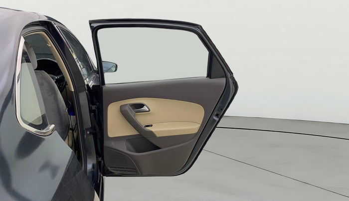 2016 Volkswagen Vento HIGHLINE 1.5 AT, Diesel, Automatic, 55,573 km, RHS Rear Door