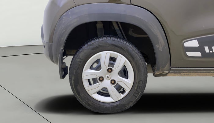 2017 Renault Kwid RXT 1.0 AMT (O), Petrol, Automatic, 13,156 km, Right Rear Wheel