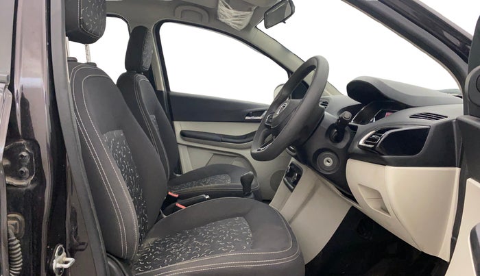 2022 Tata Tiago XZ PLUS CNG, CNG, Manual, 34,427 km, Right Side Front Door Cabin