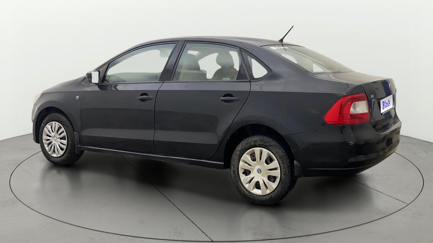 2013 Skoda Rapid AMBITION 1.6 TDI CR MT PLUS, Diesel, Manual, 92,633 km, Left Back Diagonal