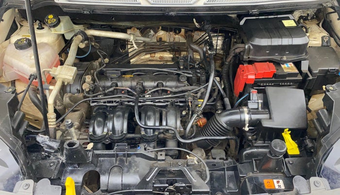 2015 Ford Ecosport TREND 1.5L PETROL, Petrol, Manual, 1,24,187 km, Engine View