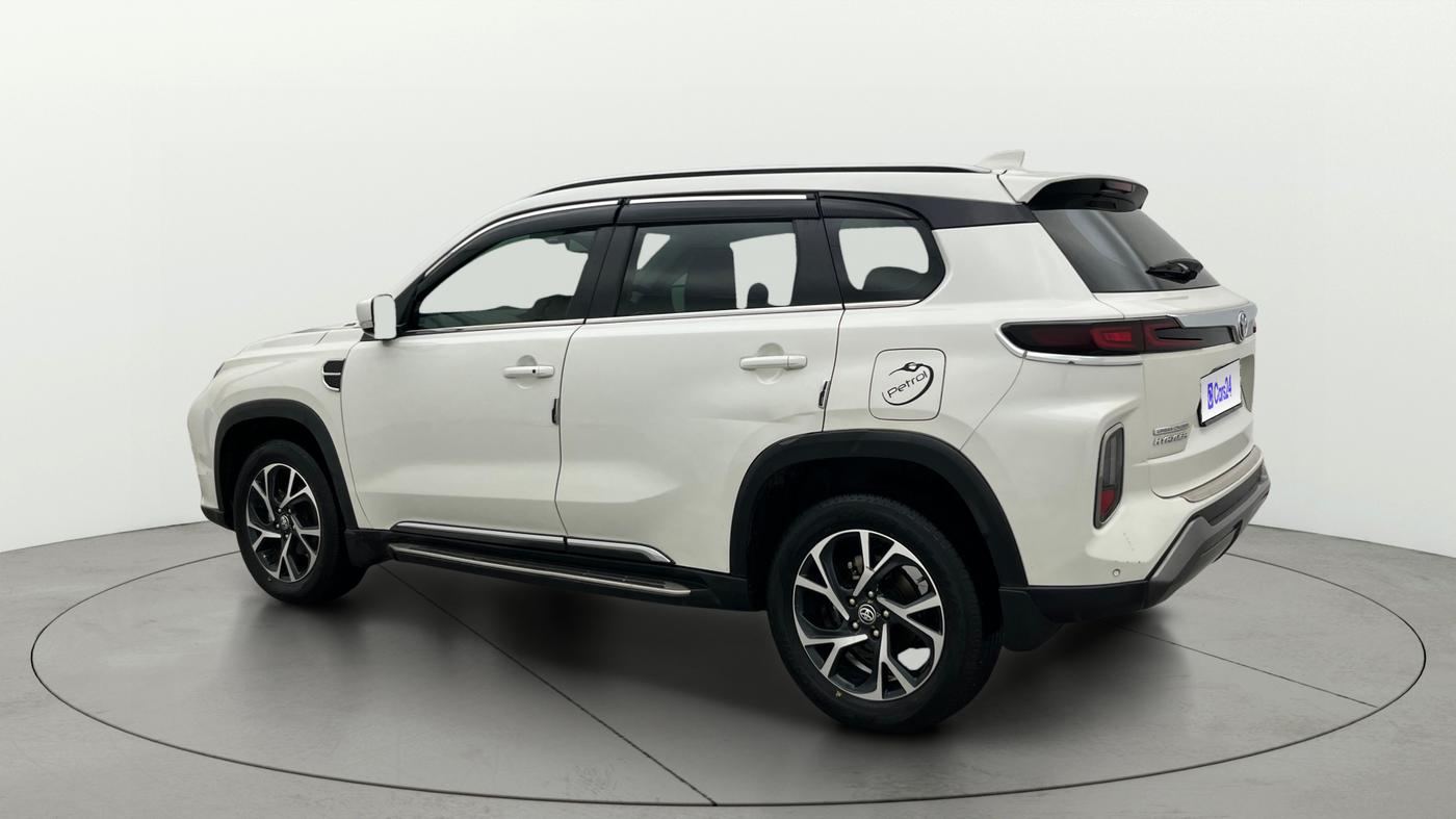 2024 Toyota URBAN CRUISER HYRYDER G NEO DRIVE, Petrol, Manual, 1,23,680 km, Left Back Diagonal