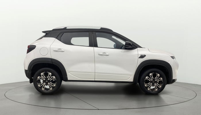 2022 Renault Kiger RXZ MT DUAL TONE, Petrol, Manual, 43,205 km, Right Side View