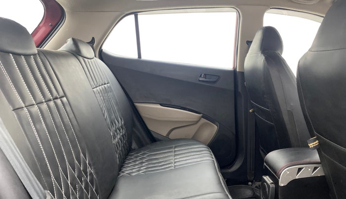 2015 Hyundai Grand i10 MAGNA 1.1 CRDI, Diesel, Manual, 62,288 km, Right Side Rear Door Cabin