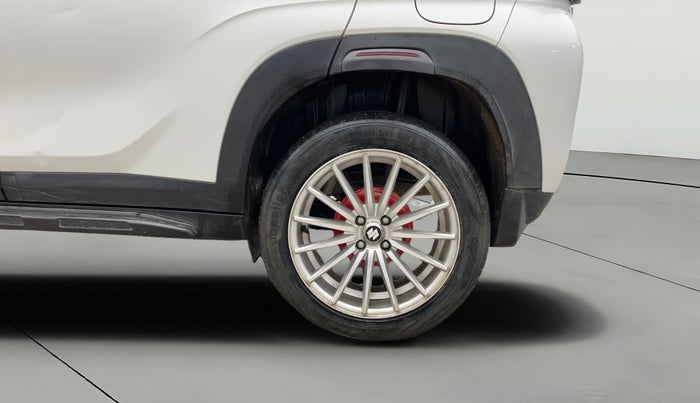 2023 Maruti FRONX DELTA PLUS 1.2MT, Petrol, Manual, 21,841 km, Left Rear Wheel