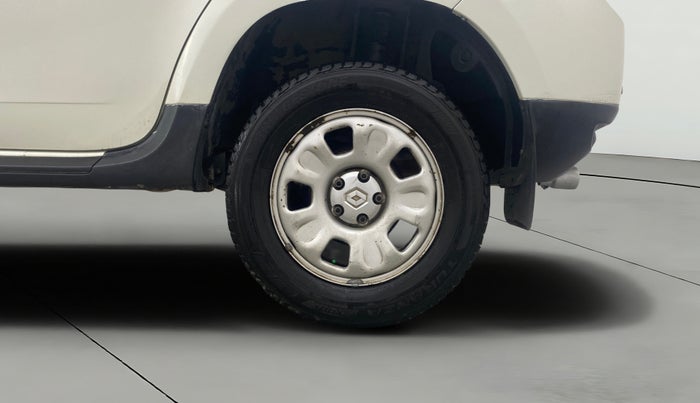 2014 Renault Duster 85 PS RXE DIESEL, Diesel, Manual, 97,110 km, Left Rear Wheel
