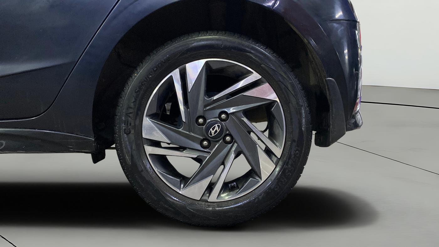2021 Hyundai NEW I20 ASTA 1.2 AT, Petrol, Automatic, 49,399 km, Left Rear Wheel