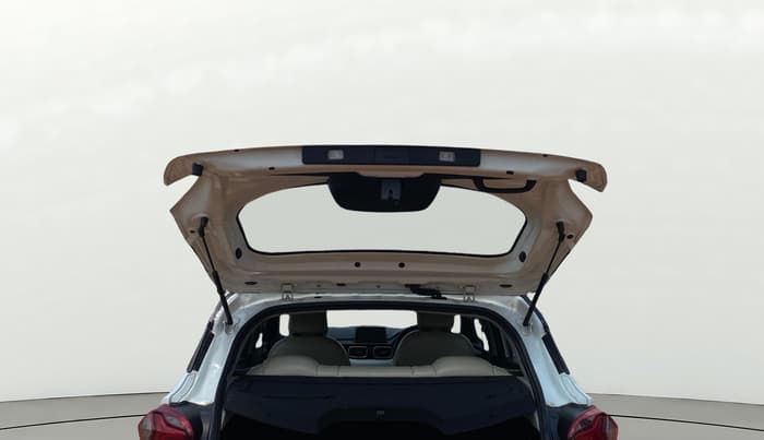 2021 Tata PUNCH ACCOMPLISHED AMT, Petrol, Automatic, 30,122 km, Boot Door Open
