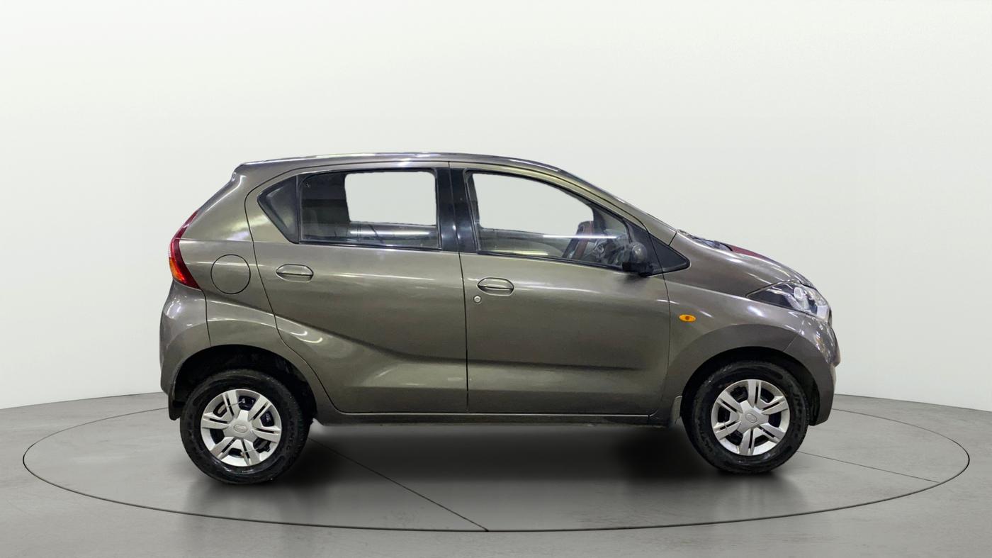 2016 Datsun Redi Go T, Petrol, Manual, 20,630 km, Right Side View