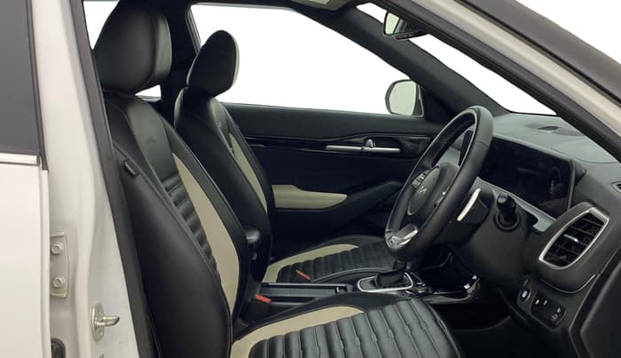 2024 KIA SELTOS  GTX Plus 1.5 Turbo Petrol DCT, Petrol, Automatic, 37,032 km, Right Side Front Door Cabin
