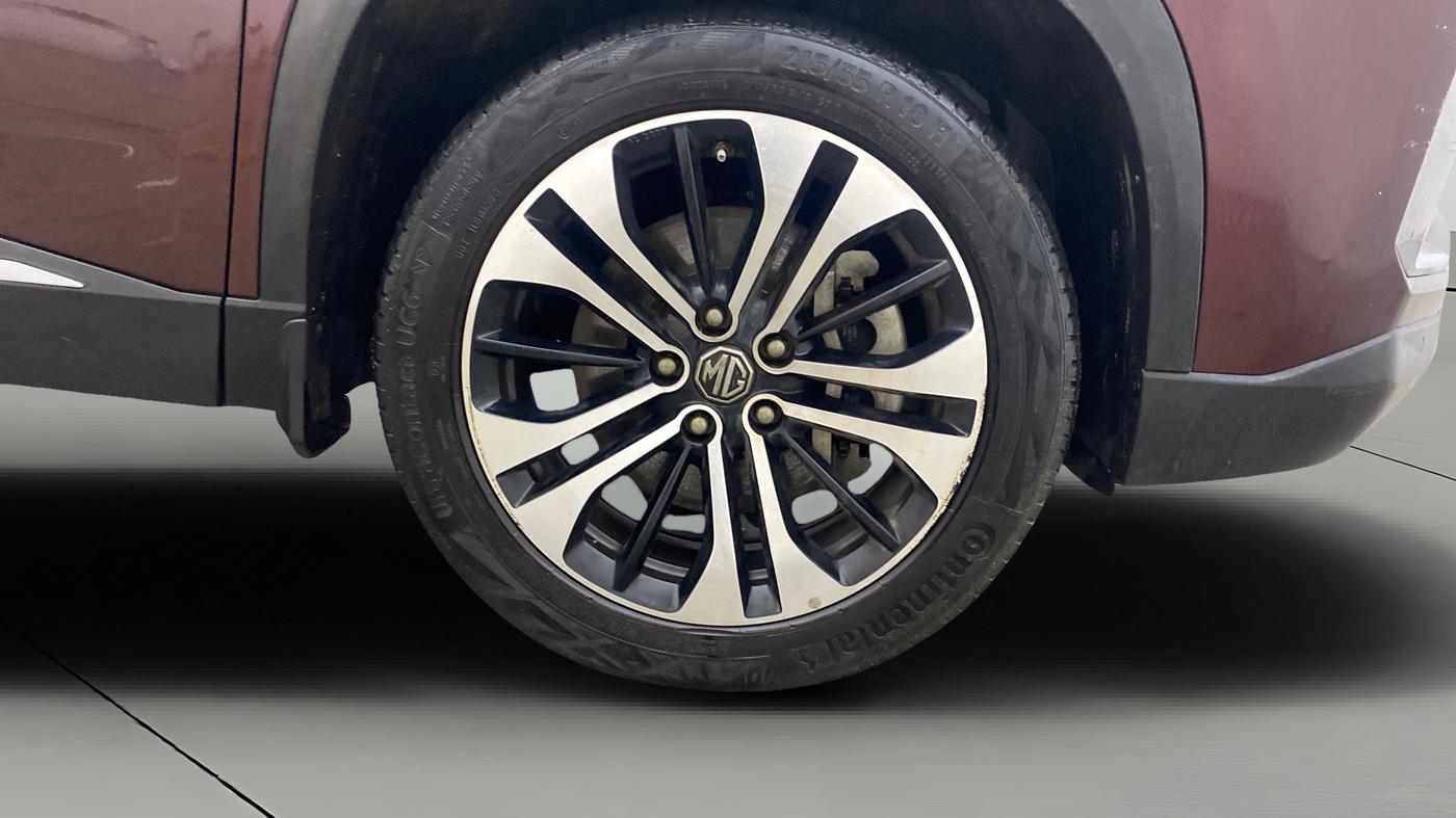 2021 MG HECTOR SHARP 1.5 PETROL CVT, Petrol, Automatic, 36,872 km, Right Front Wheel