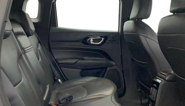 2021 Jeep Compass MODEL S (O) 1.4 PETROL DCT, Petrol, Automatic, 1,24,582 km, Right Side Rear Door Cabin