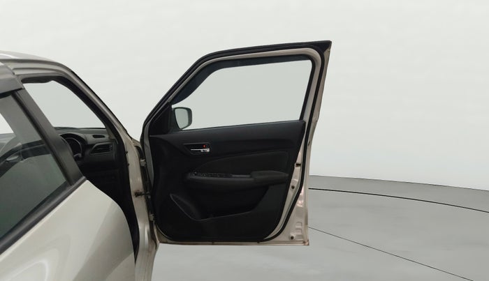 2019 Maruti Swift VXI, Petrol, Manual, 1,05,798 km, RHS Front Door