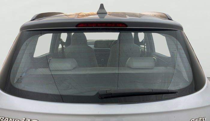 2022 Hyundai GRAND I10 NIOS ASTA AMT 1.2 KAPPA VTVT, Petrol, Automatic, 16,256 km, Rear Windshield