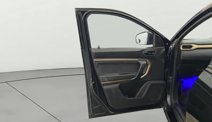 2022 Renault Kiger RXT (O) MT, Petrol, Manual, 78,379 km, LHS Front Door