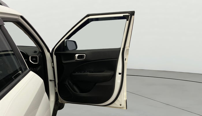 2022 Hyundai VENUE SX 1.0 (O) TURBO IMT, Petrol, Manual, 32,769 km, RHS Front Door