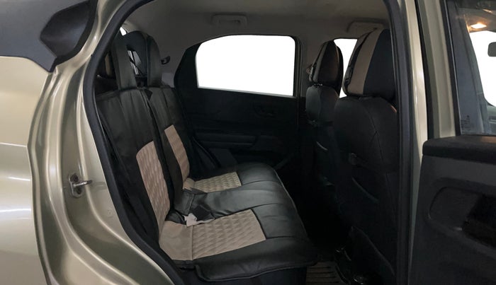 2022 Tata PUNCH CREATIVE 1.2 MT KAZIRANGA EDITION , Petrol, Manual, 34,176 km, Right Side Rear Door Cabin