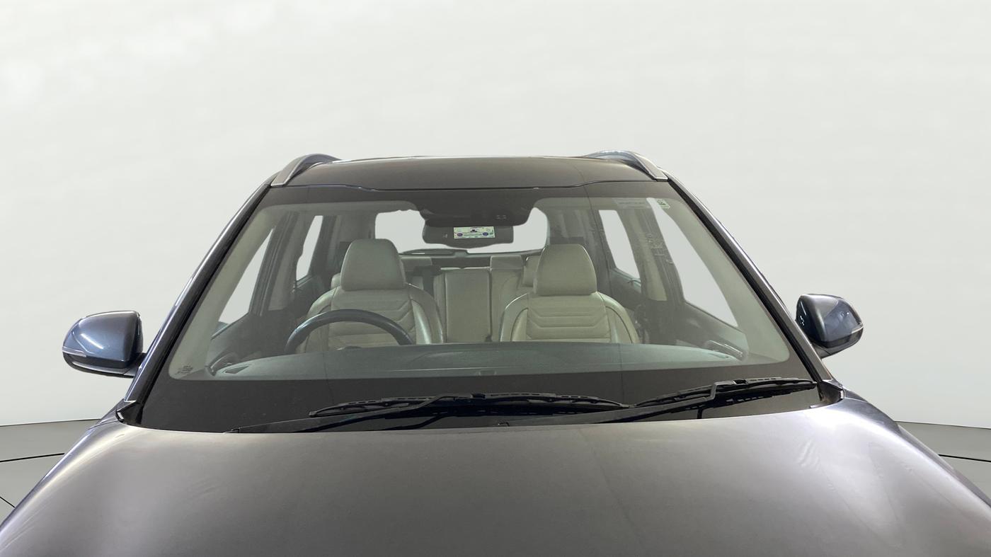 2023 KIA CARENS LUXURY PLUS 1.5 TURBO PETROL DCT 7 STR, Petrol, Automatic, 35,854 km, Front Windshield