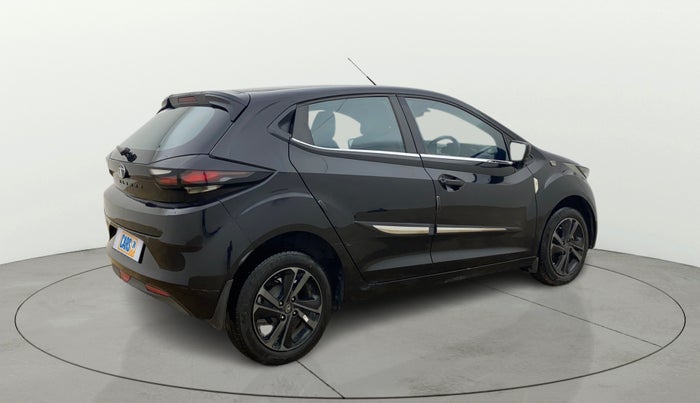 2023 Tata ALTROZ XZA PLUS DARK EDTION, Petrol, Automatic, 28,566 km, Right Back Diagonal
