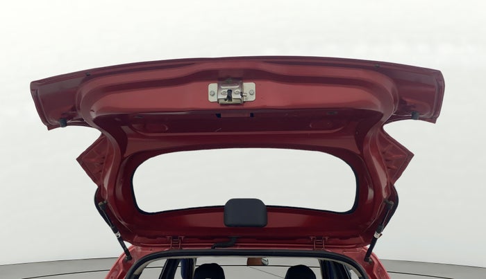 2016 Renault Kwid RXT 0.8, Petrol, Manual, 76,994 km, Boot Door Open