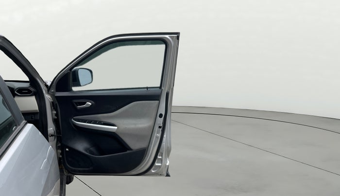 2022 Nissan MAGNITE XV TURBO CVT, Petrol, Automatic, 20,805 km, RHS Front Door