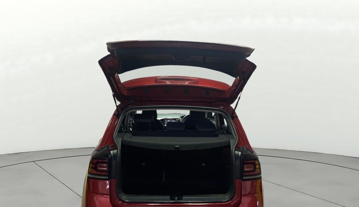 2022 Volkswagen TAIGUN TOPLINE 1.0 TSI MT, Petrol, Manual, 65,699 km, Boot Door Open