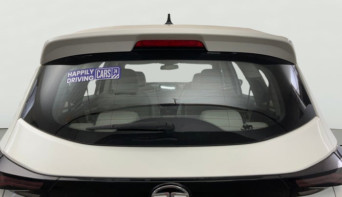 2021 Tata Safari XZA PLUS, Diesel, Automatic, 91,196 km, Rear Windshield