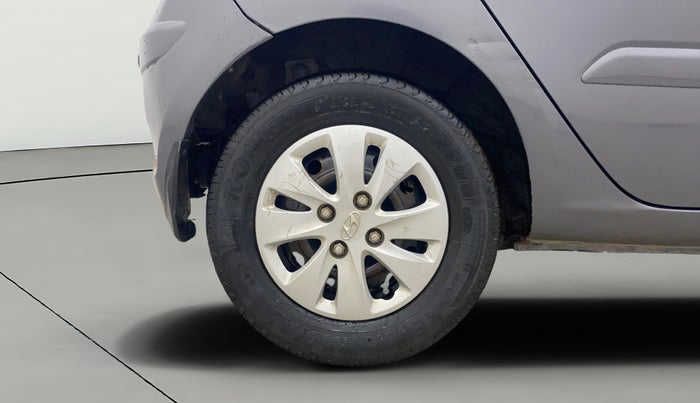 2012 Hyundai i10 SPORTZ 1.2 AT, Petrol, Automatic, 87,337 km, Right Rear Wheel