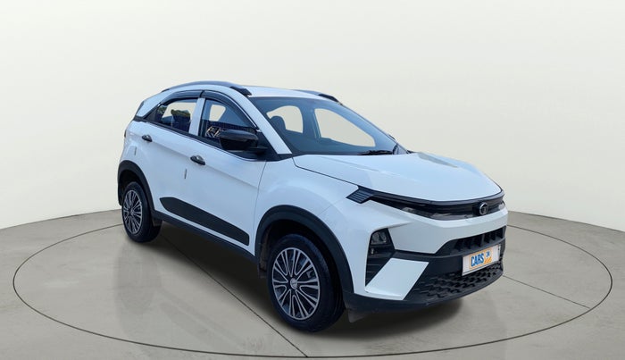 2025 Tata NEXON Smart + 1.5, Diesel, Manual, 17,789 km, Right Front Diagonal