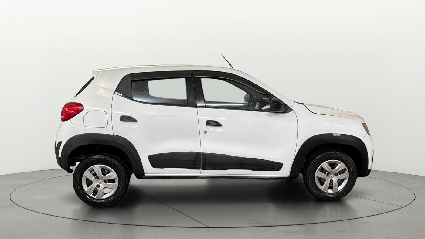 2016 Renault Kwid RXT 0.8, Petrol, Manual, 52,854 km, Right Side View