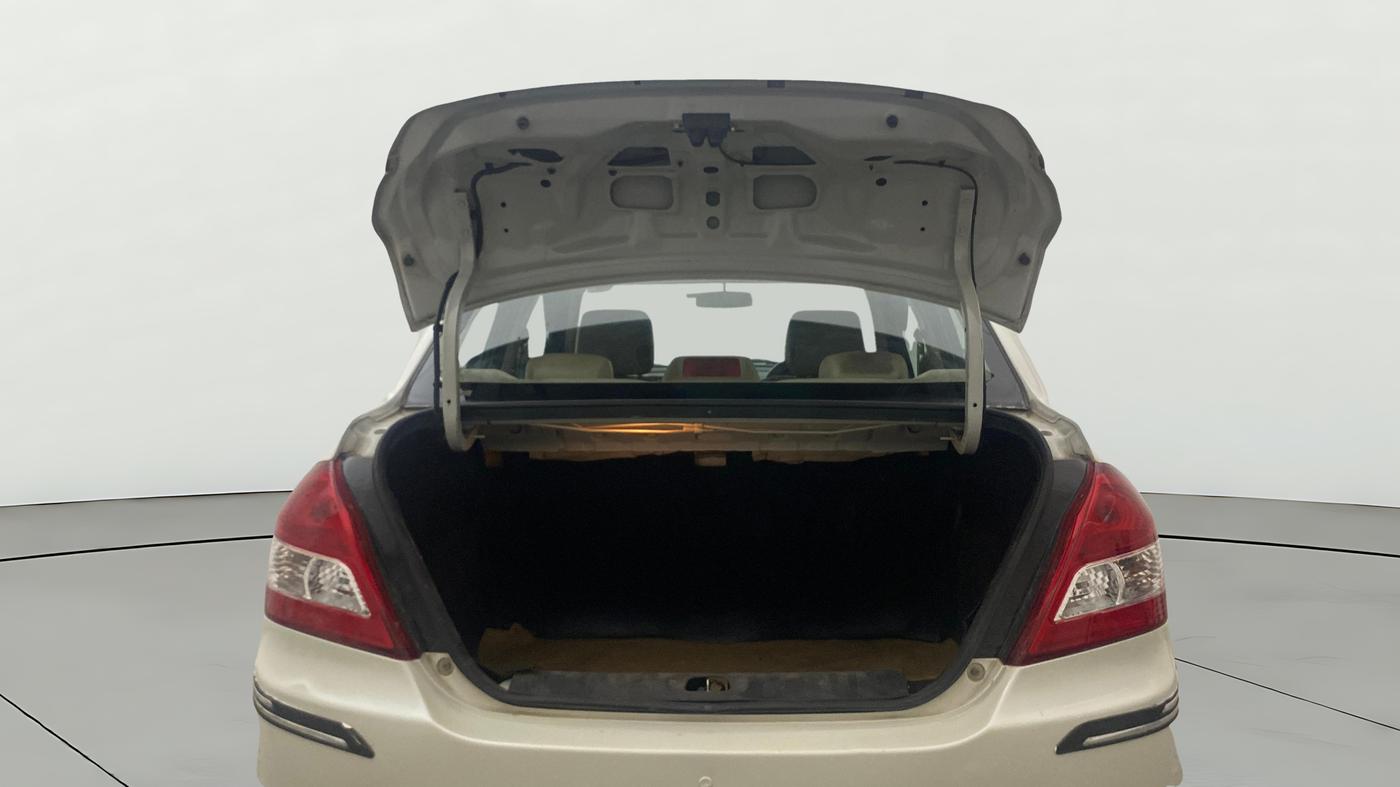 2016 Maruti Swift Dzire VXI (O), Petrol, Manual, 80,922 km, Boot Door Open