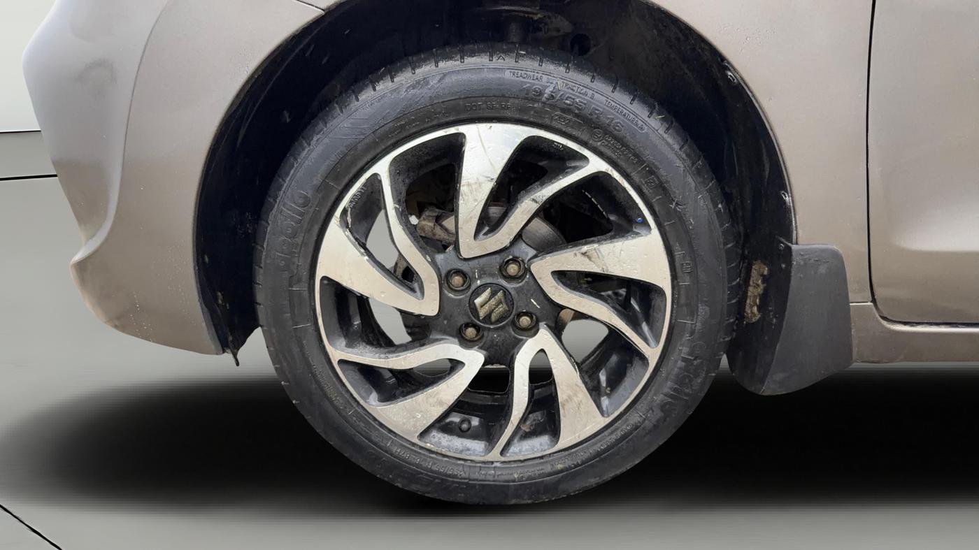 2021 Maruti Baleno ZETA PETROL 1.2, Petrol, Manual, 68,384 km, Left Front Wheel