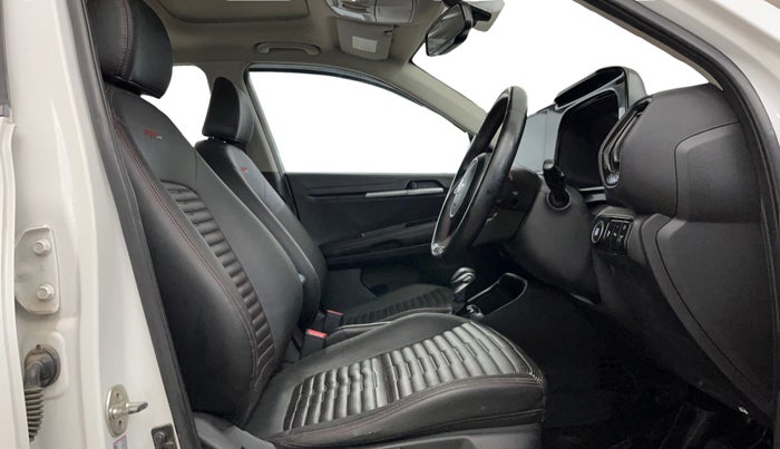 2020 KIA SONET GTX PLUS 1.5 AT, Diesel, Automatic, 86,738 km, Right Side Front Door Cabin