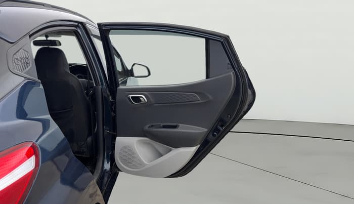2019 Hyundai GRAND I10 NIOS SPORTZ AMT 1.2 KAPPA VTVT, Petrol, Automatic, 72,221 km, RHS Rear Door