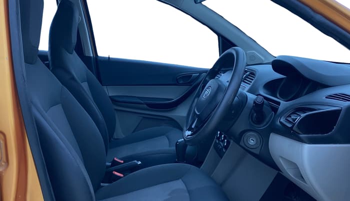 2018 Tata Tiago XT PETROL, Petrol, Manual, 72,730 km, Right Side Front Door Cabin