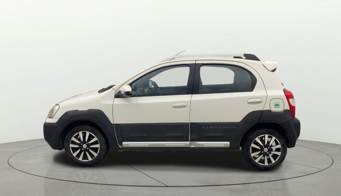 2014 Toyota Etios CROSS 1.2 G, Petrol, Manual, 70,160 km, Left Side