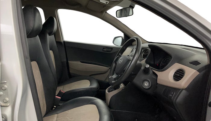 2016 Hyundai Grand i10 MAGNA AT 1.2 KAPPA VTVT, Petrol, Automatic, 80,484 km, Right Side Front Door Cabin