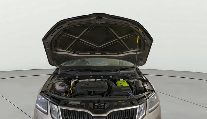 2019 Skoda Octavia L&K 1.8 TSI AT, Petrol, Automatic, 86,569 km, Open Bonet