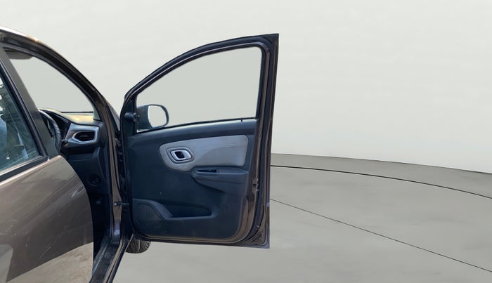 2021 Datsun Redi Go T(O), Petrol, Manual, 90,667 km, RHS Front Door