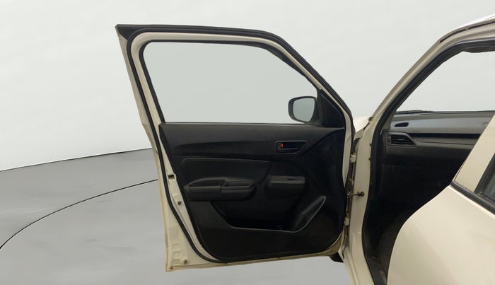 2023 Maruti Swift LXI, Petrol, Manual, 39,516 km, LHS Front Door