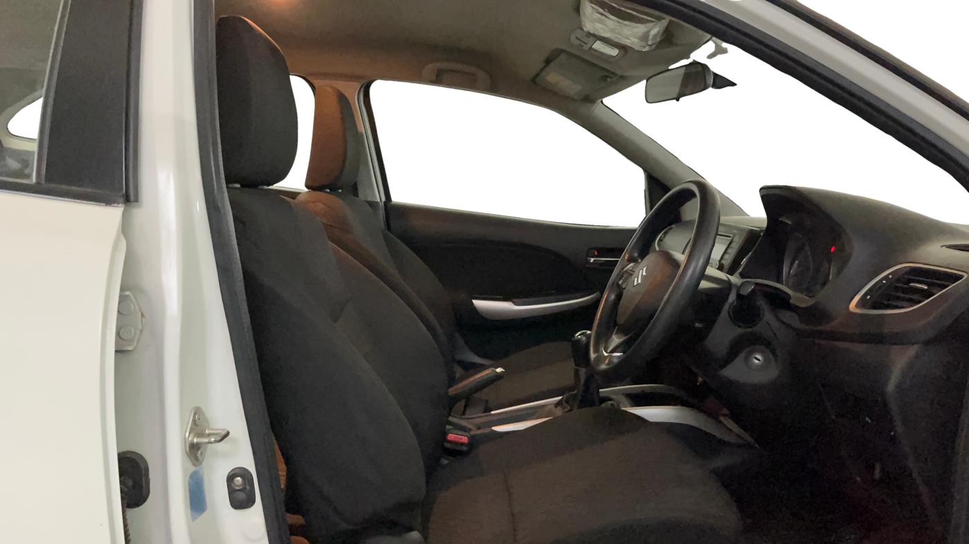 2018 Maruti Baleno DELTA PETROL 1.2, Petrol, Manual, 72,956 km, Right Side Front Door Cabin