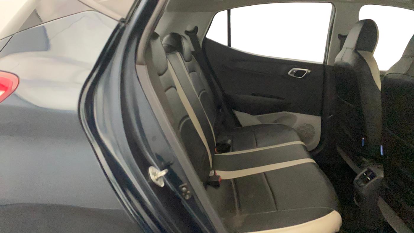 2022 Hyundai GRAND I10 NIOS SPORTZ 1.2 KAPPA VTVT, Petrol, Manual, 9,227 km, Right Side Rear Door Cabin