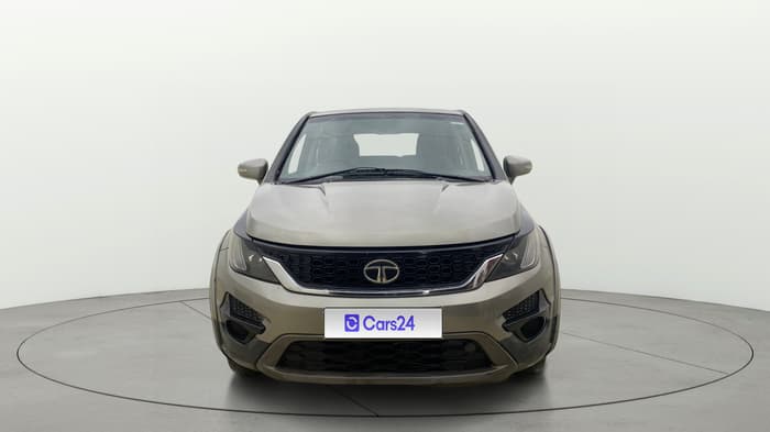 2017 Tata Hexa XM 4X2 7 STR, Diesel, Manual, 1,21,711 km, Front