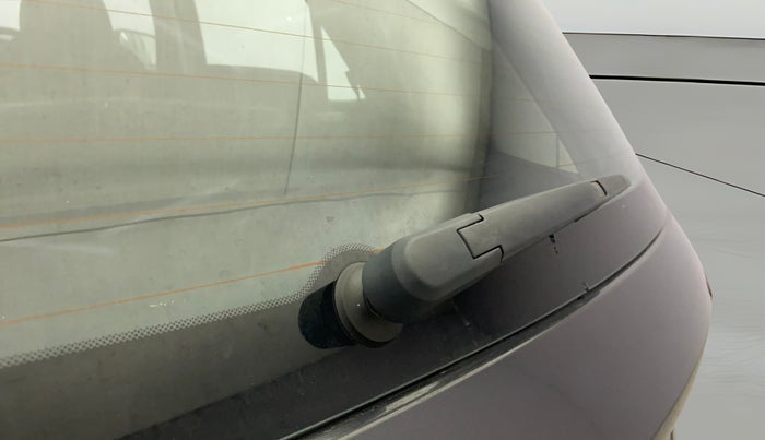 2021 Hyundai VENUE SX 1.0 (O) TURBO, Petrol, Manual, 31,759 km, Rear Wiper